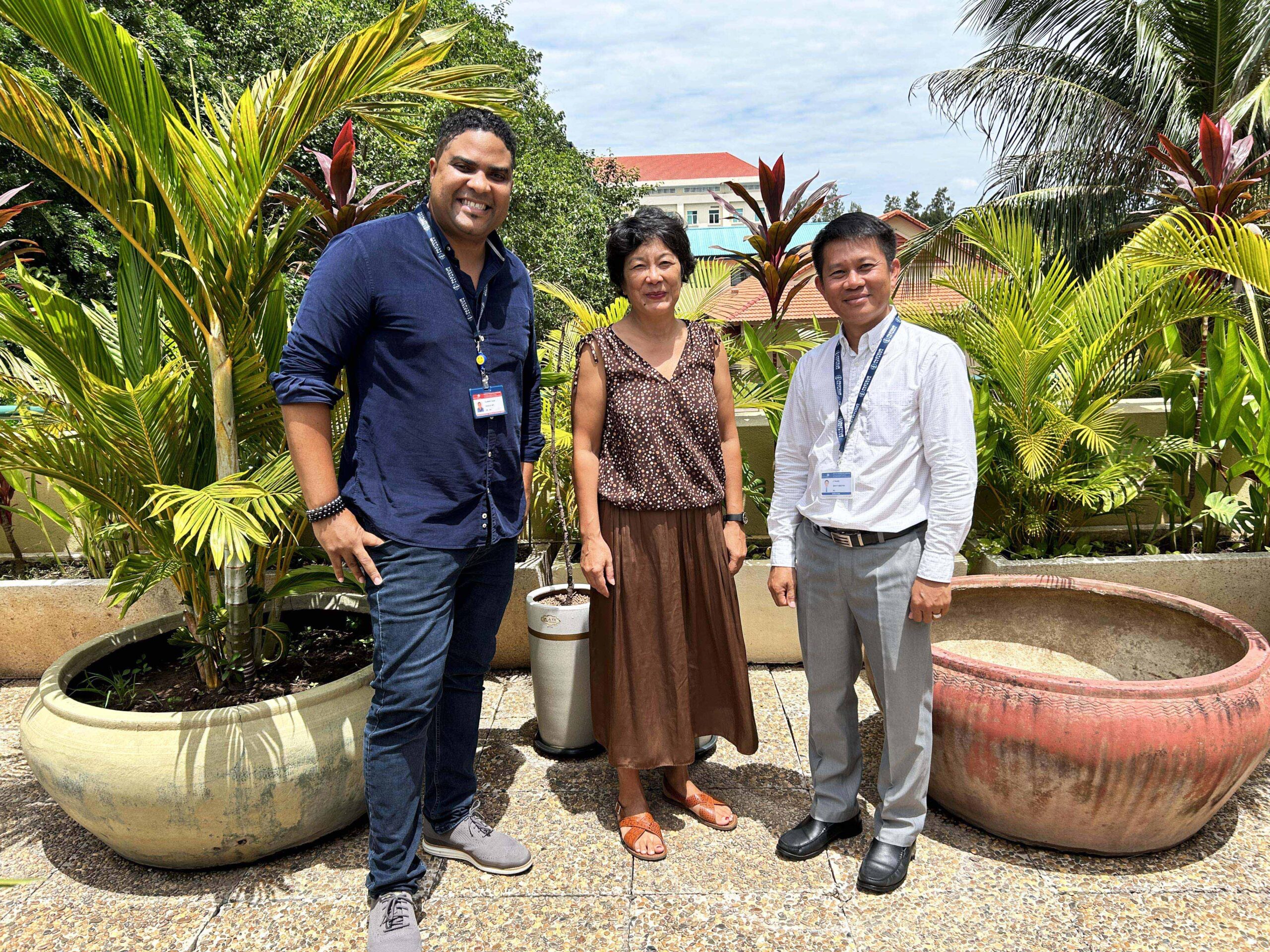 Visit by Prof. TRAN Anh-Dao to the Institut Pasteur du Cambodge